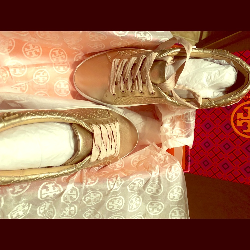 Tory Burch Sneakers